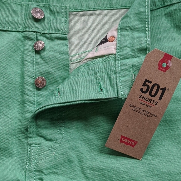 Levi's jeans shorts new with tag. - Picture 3 of 3